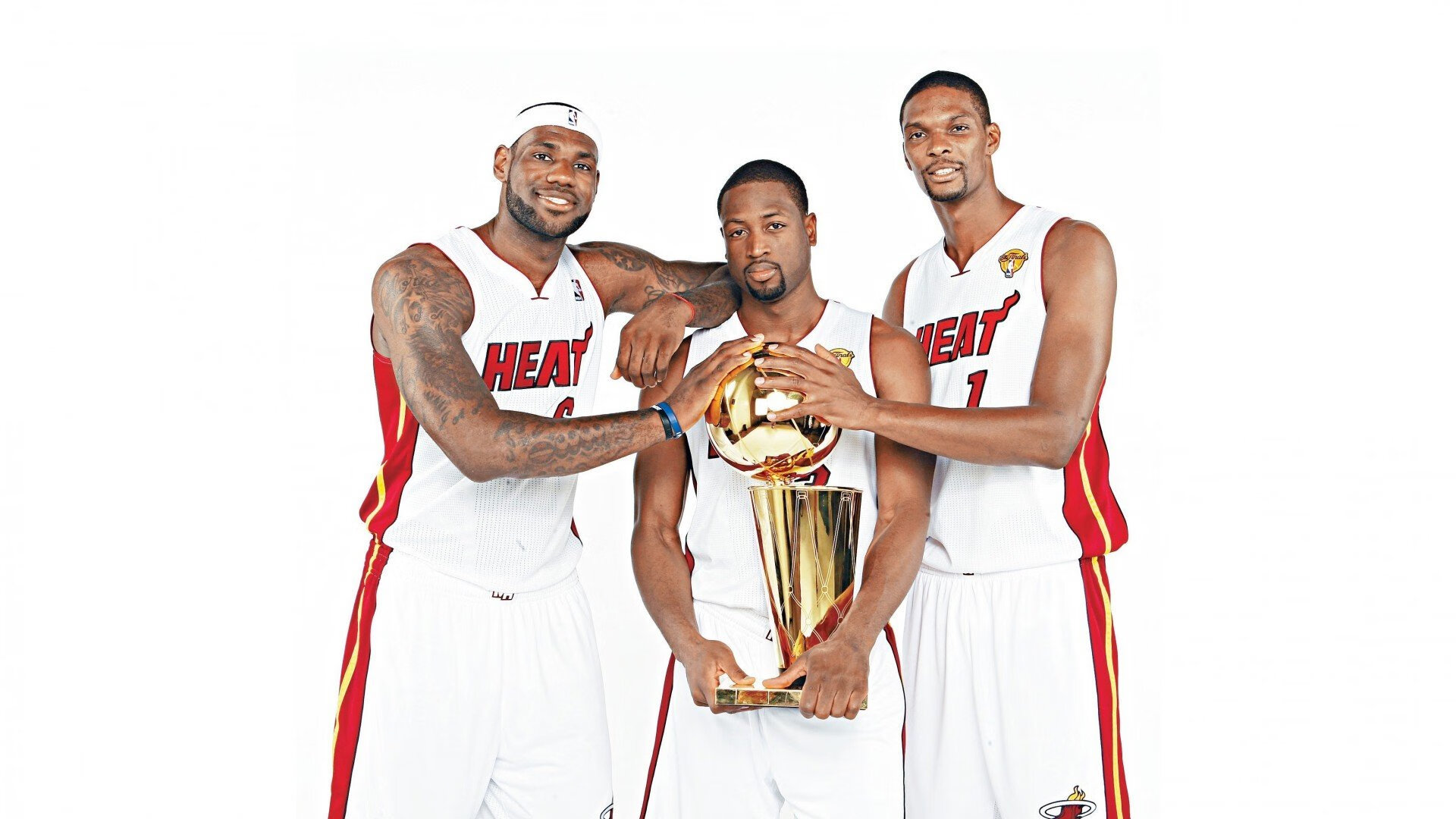 F1产业链的全球布局与发展，f1集团业务